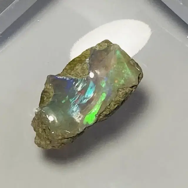 AAA 천연 에디오피아 웰로 오팔 25mm 14.88ct