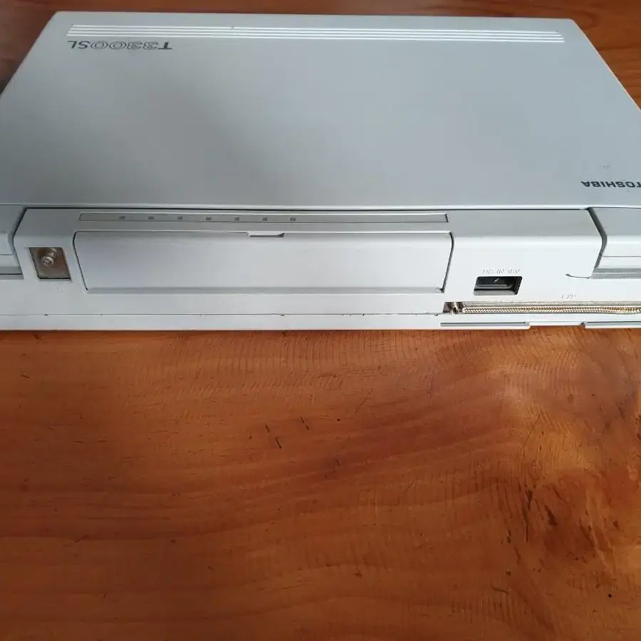 30년전 골동품 노트북 Toshiba T3300SL/120 386