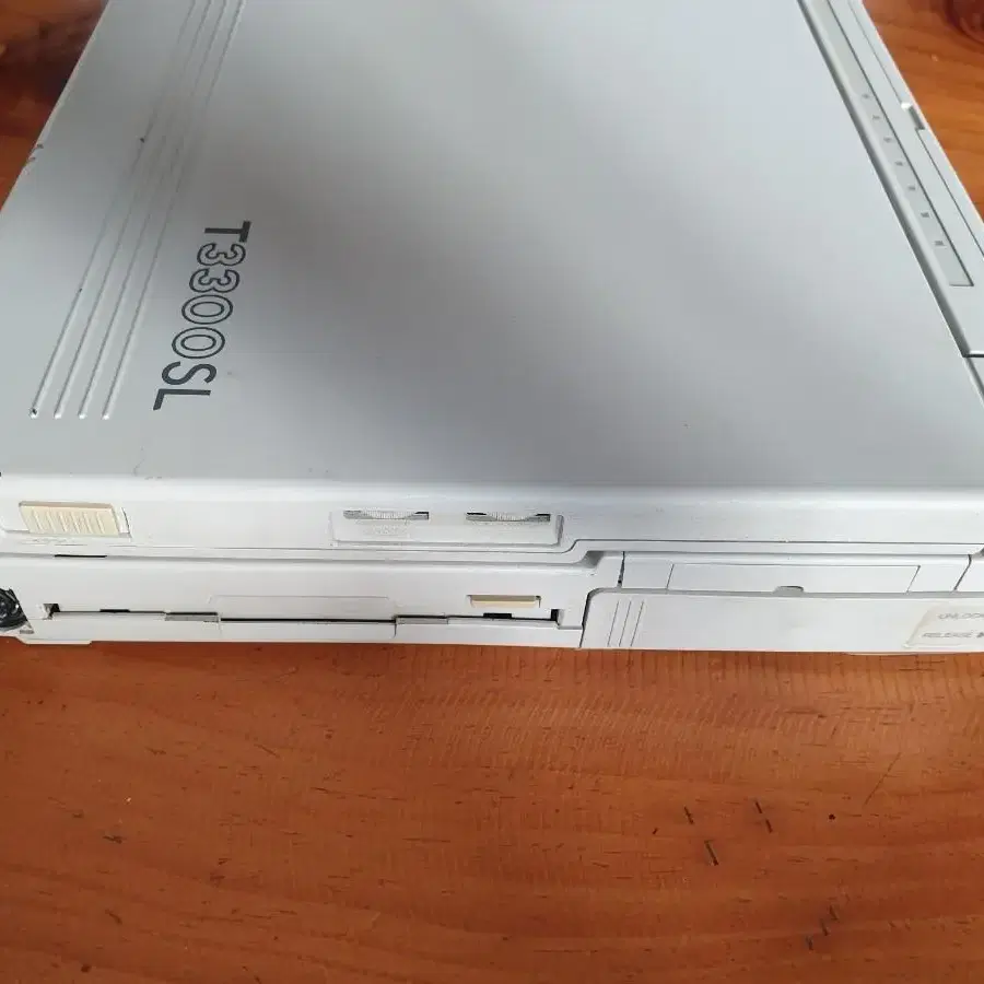 30년전 골동품 노트북 Toshiba T3300SL/120 386