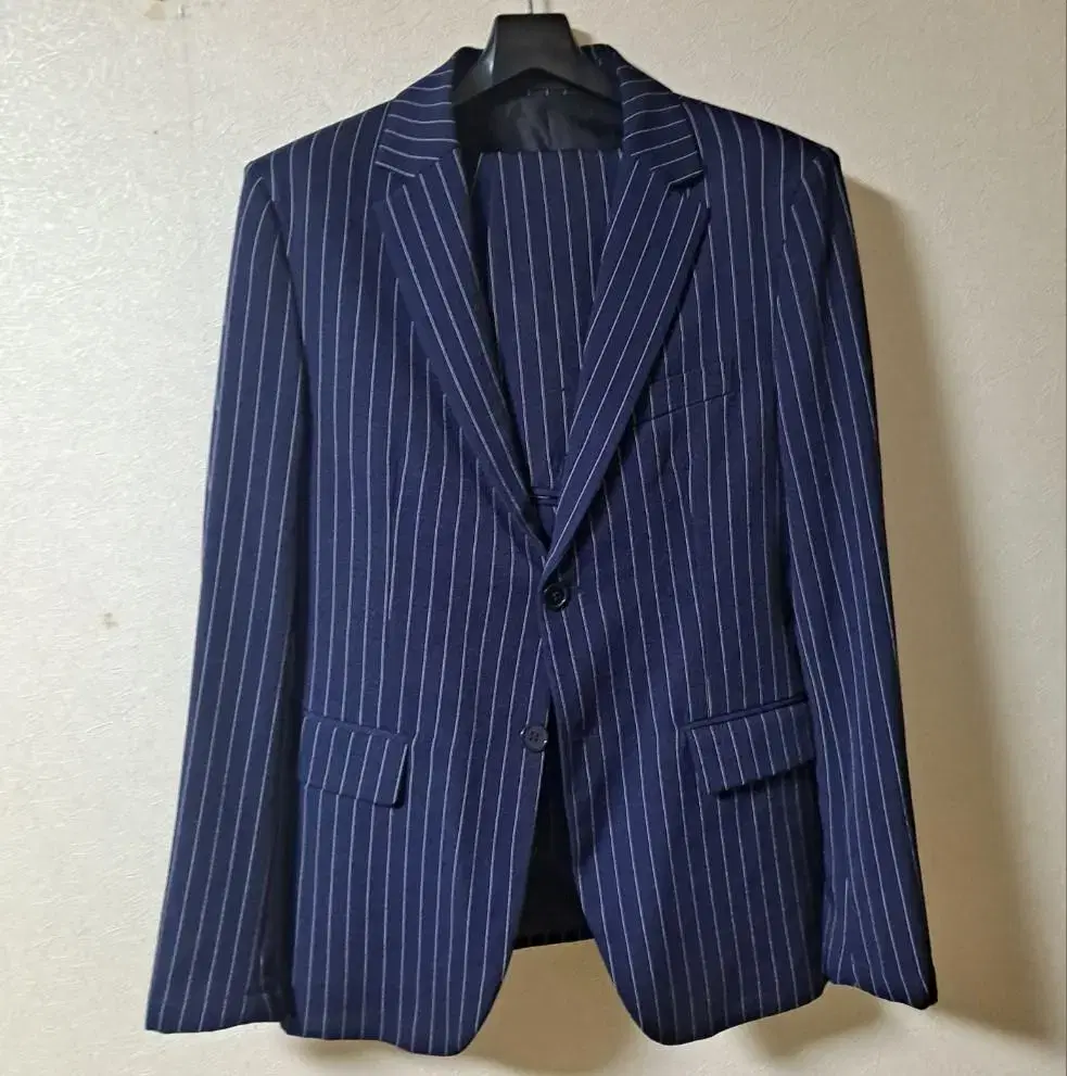 ESTILO Striped Suit Setup (M)