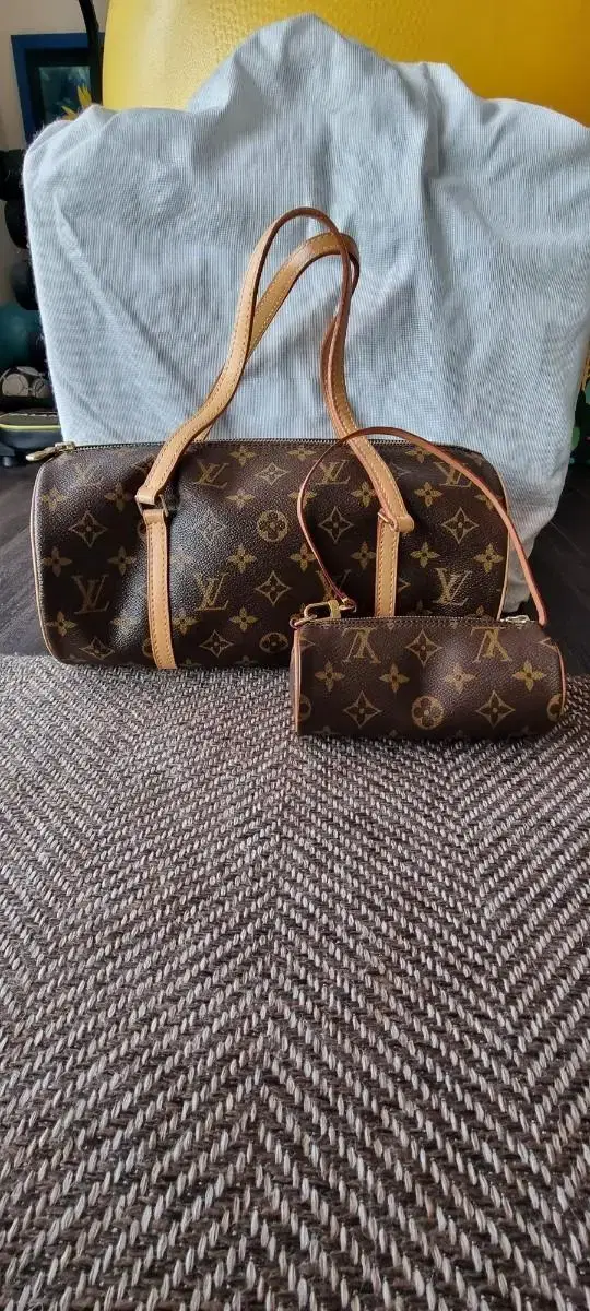 Louis Vuitton(루이비통) M51385 모노그램 캔버스 파필론