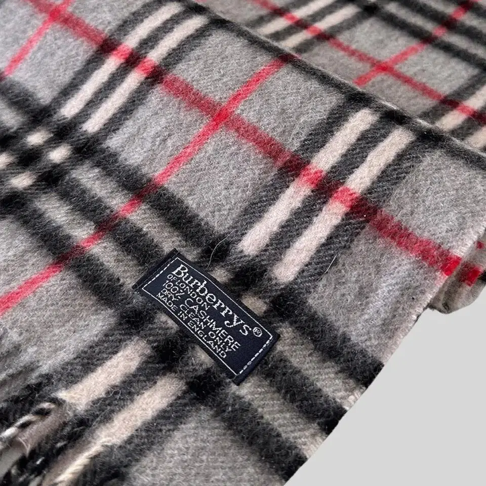 < (BURBERRY)grey nova checker cashmere m