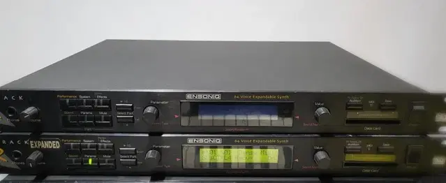 Ensoniq MR Rack을 판매합니다.