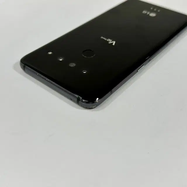 LG V50 ThinQ 블랙색상 128기가 판매합니다.