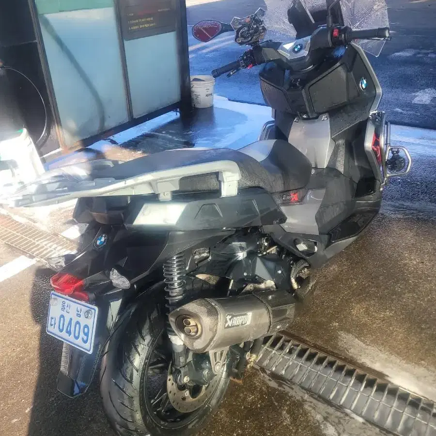 bmw c400x 17000km팝니다 23년 5월 25일 출고