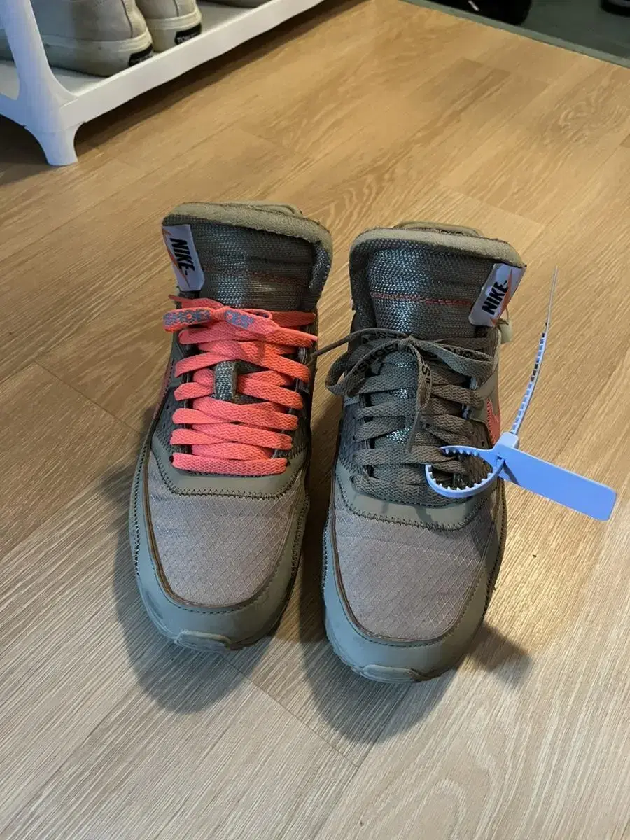 Nike Off-White Collaboration Air Max 90 v2 Desert Ore 250