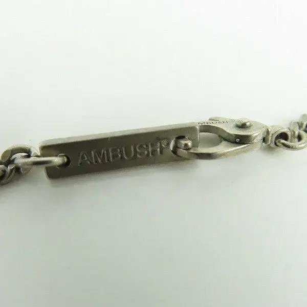 AMBUSH LIGHTER CASE NECKLACE엠부시 라이터 케이스.