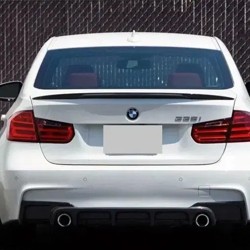 BMW 3시리즈 F30 M3 CS F80 블랙 카본 스포일러