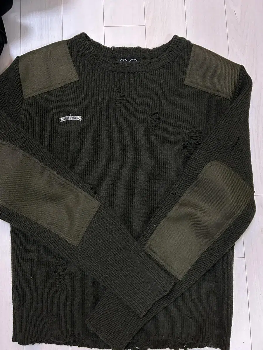 Fugclub Berlin Knit Size 3 Khaki