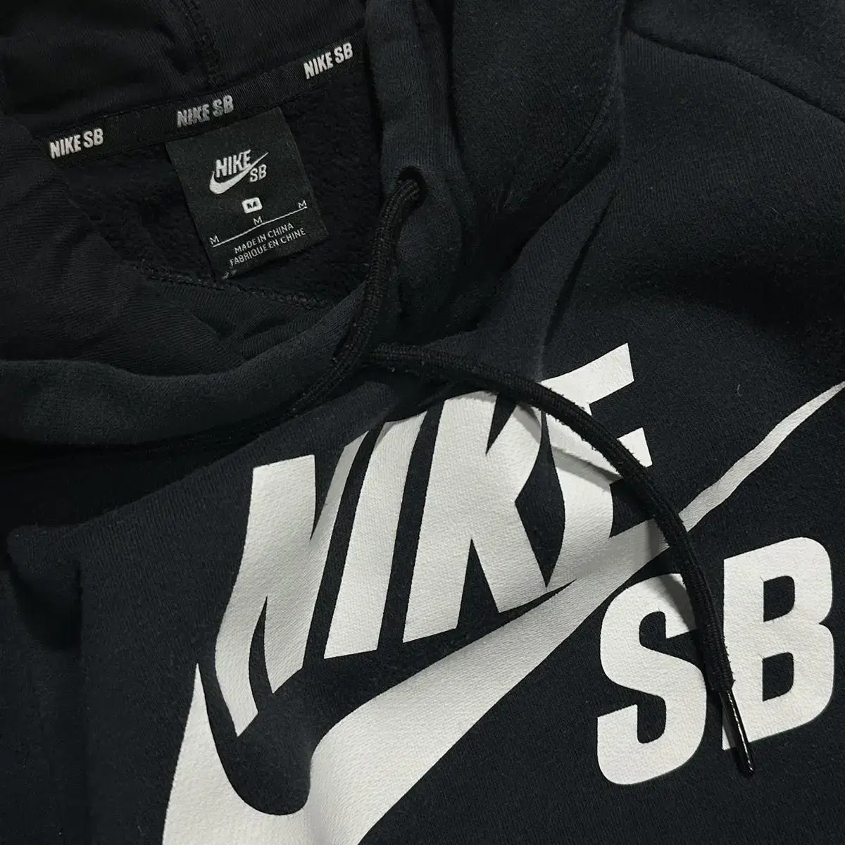 (L) Nike sb black hoodie