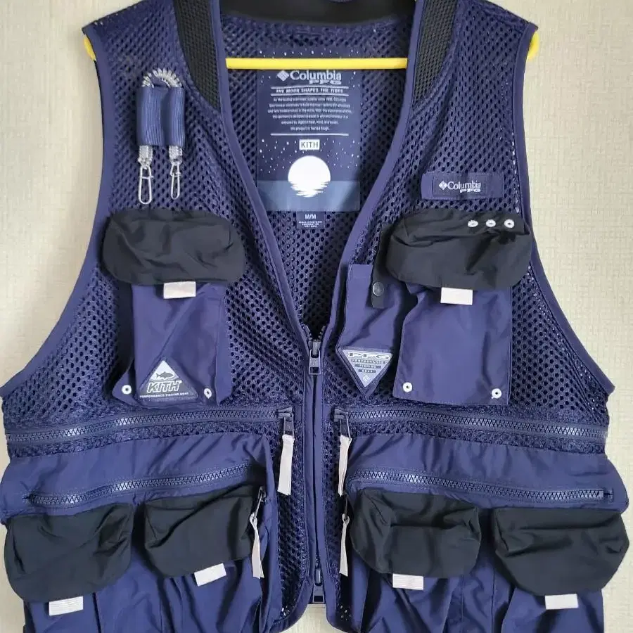 [M] KITH X Columbia PFG vest (인기사이즈)