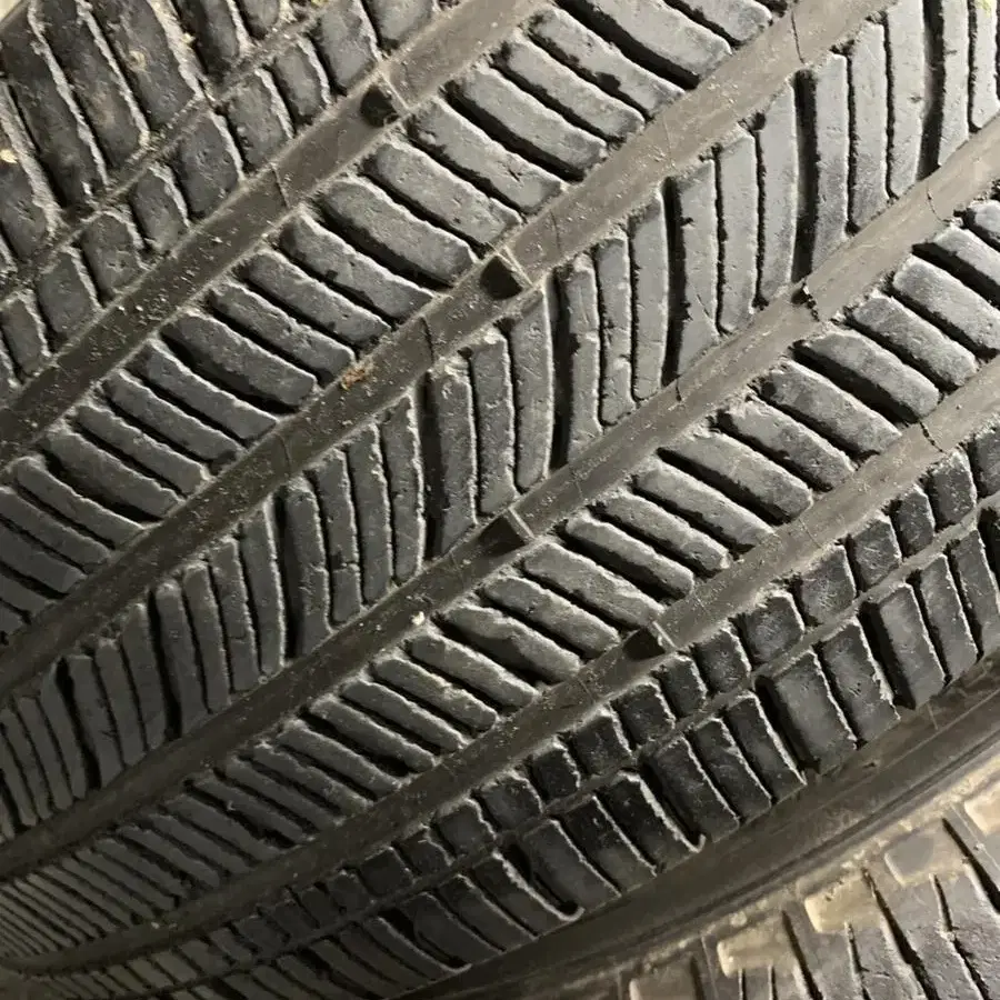 255/55R20 중고T