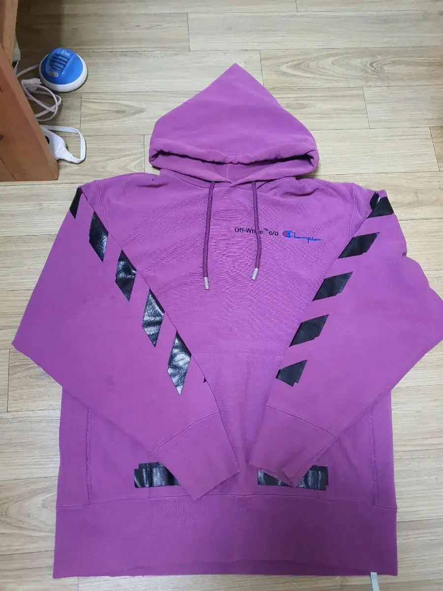 Off-White Champion Hooded Purple XL