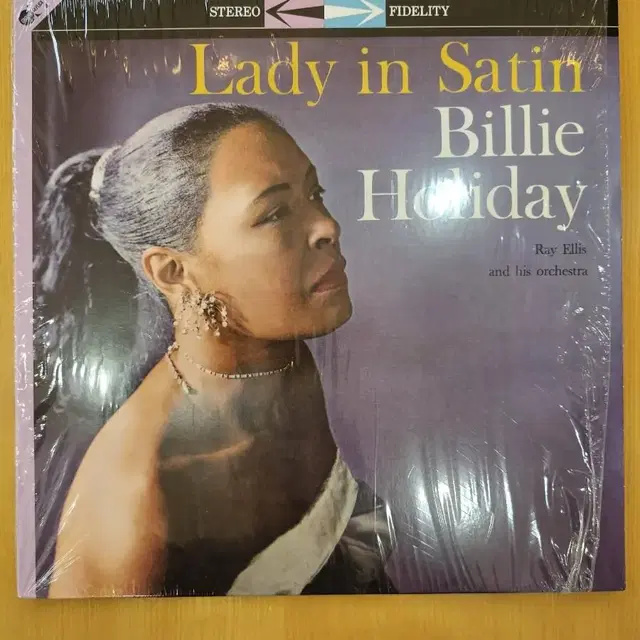 Billie Holiday - Lady In Satin