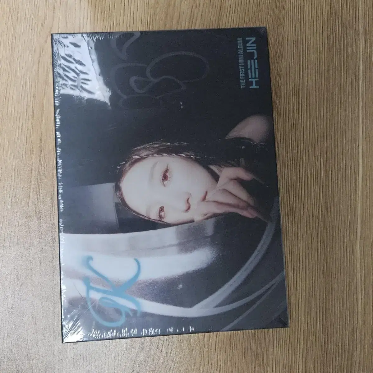 Heejin 'K' album b version unsealed