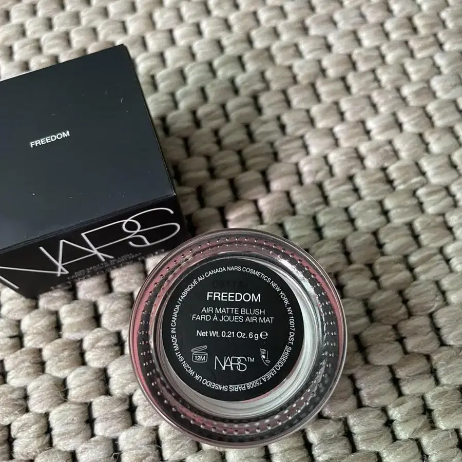 나스파우치 증정 * NARS 에어 매트 블러쉬 # 프리덤