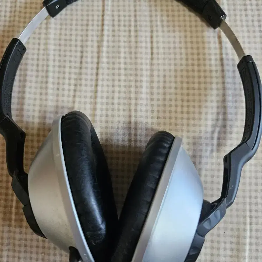 보스 BOSE 트라이포트 Triport AE1