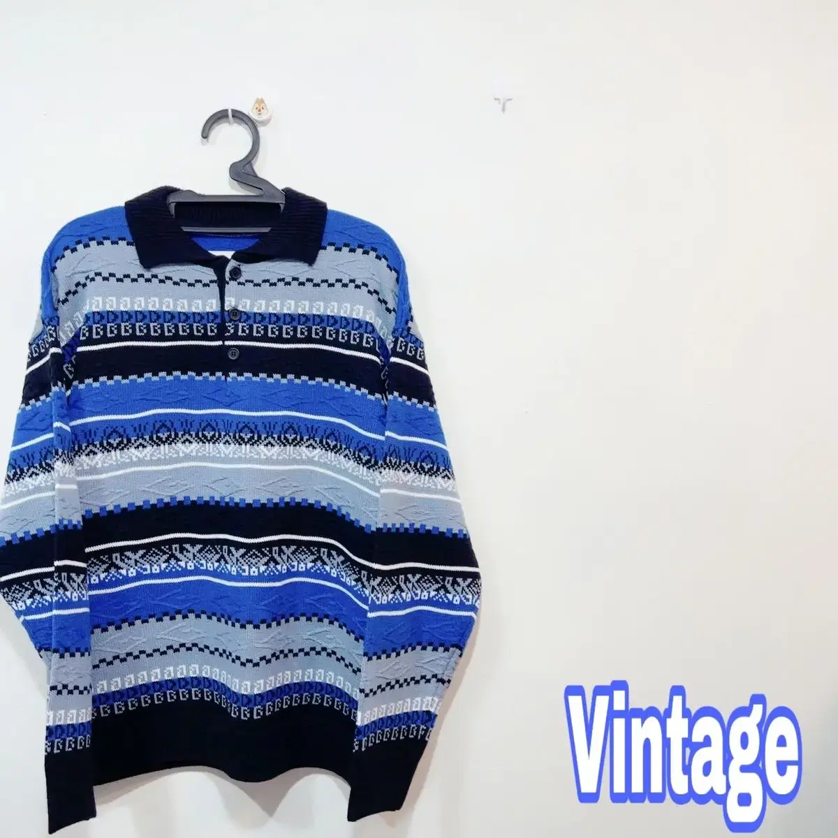 Vintage bloo Color scheme gaeul Public knitting