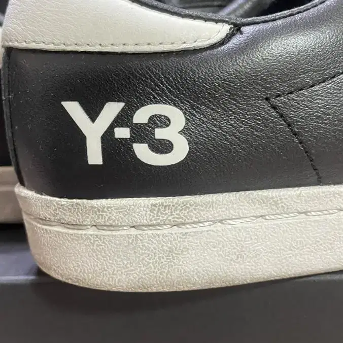 Y-3 요지 스타 블랙 화이트 230