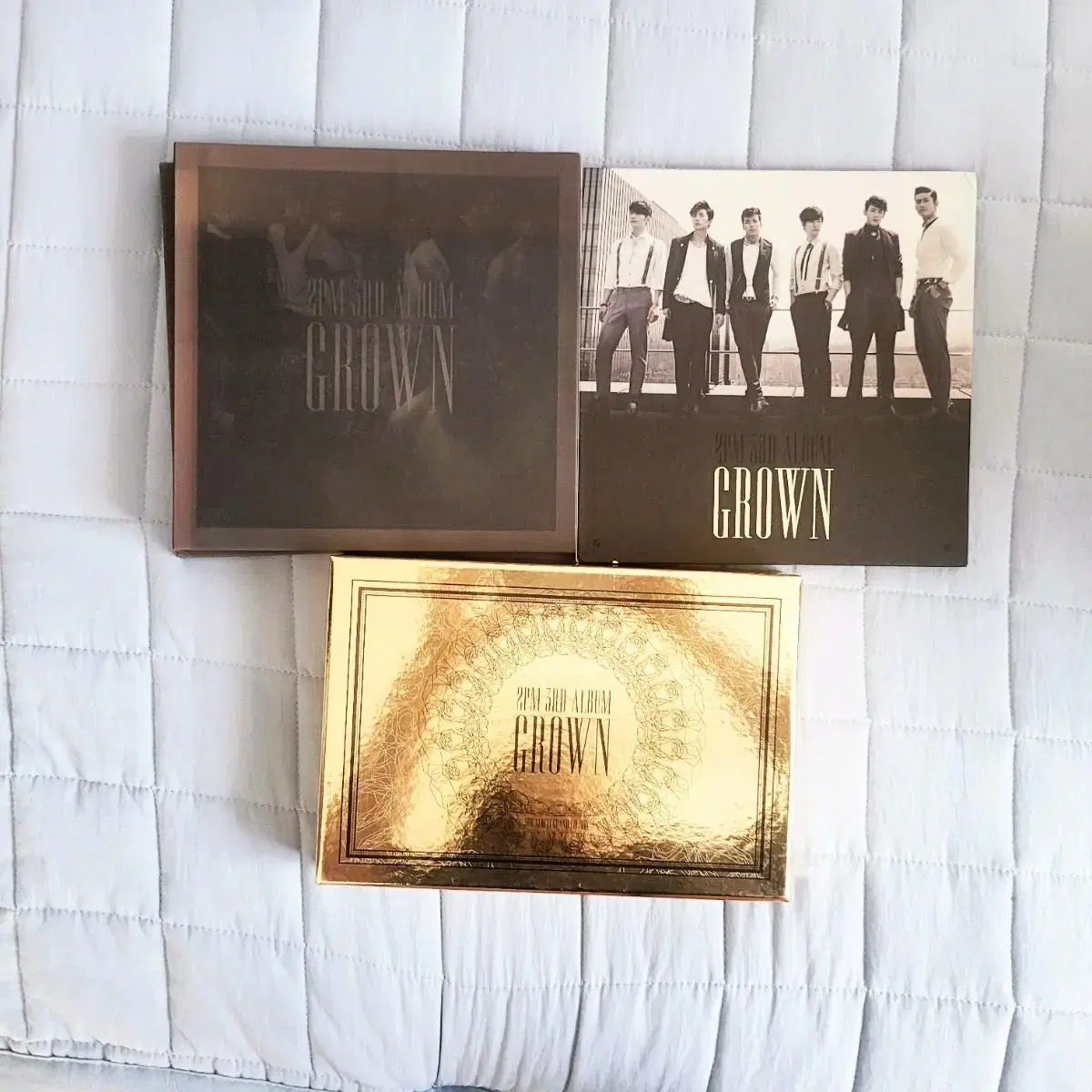 2PM's 3rd studio album Grown limited edition regular edition album