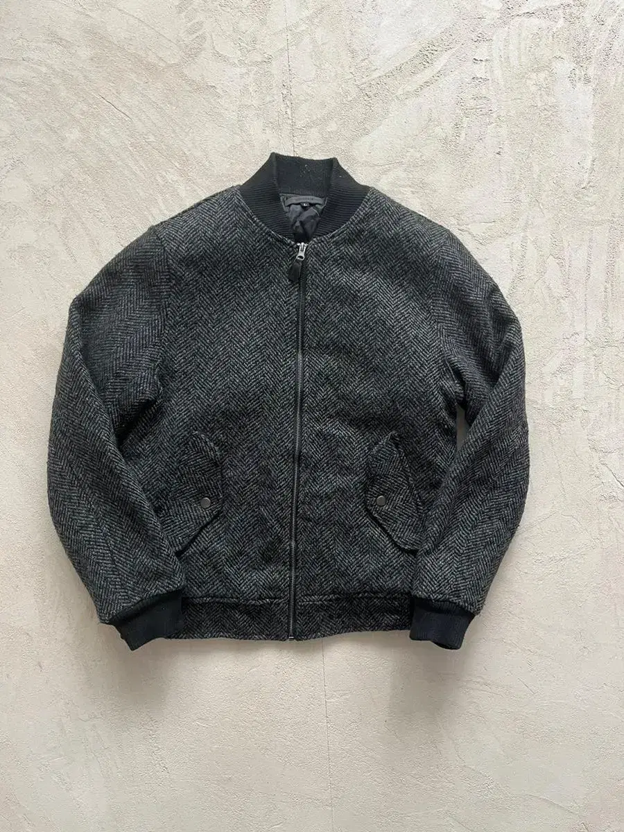 L) Herringbone Barracuda Jacket