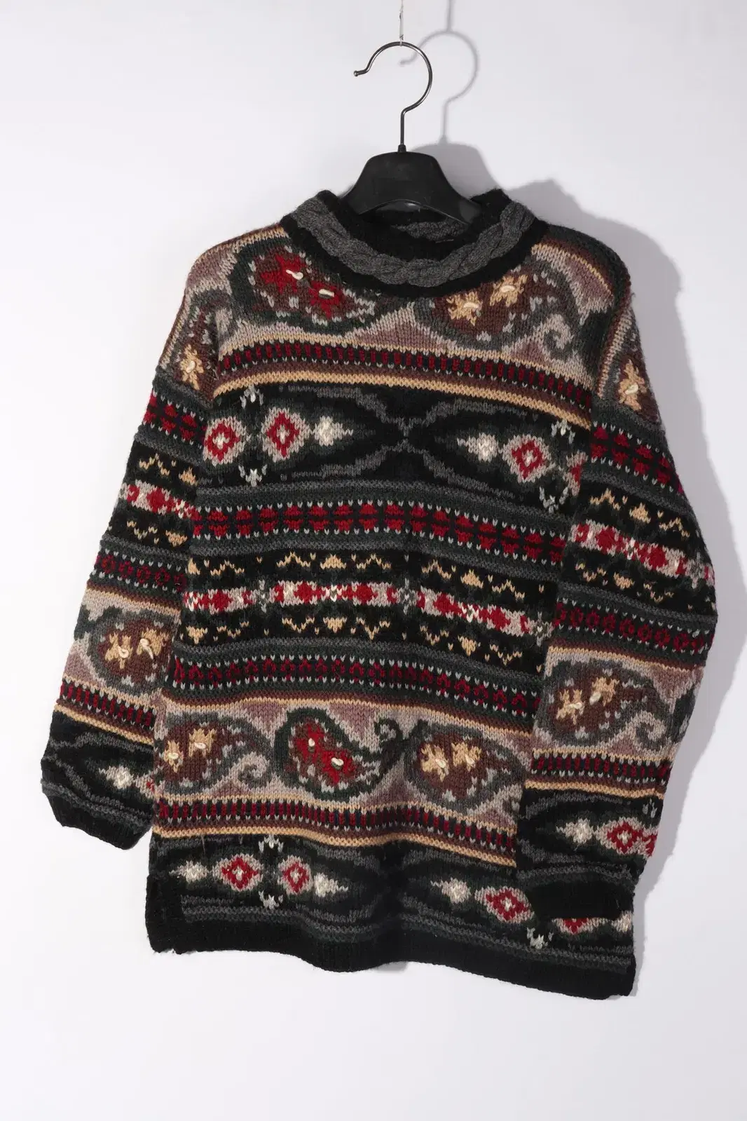 JUMP 100% Wool Nordic Pattern Sweater