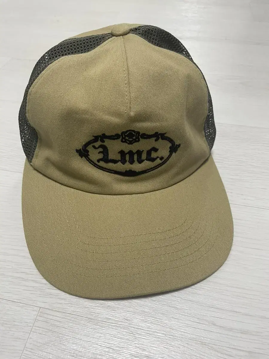 LMC gothic oval mesh 엘엠씨 고틱 매쉬 스우파 바다 모자