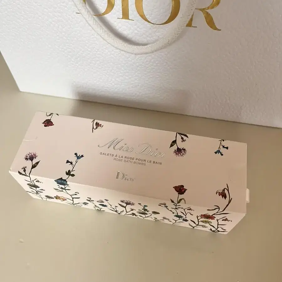 DIOR 미스 디올 로즈 배쓰 밤 밀레피오리 꾸뛰르 에디션