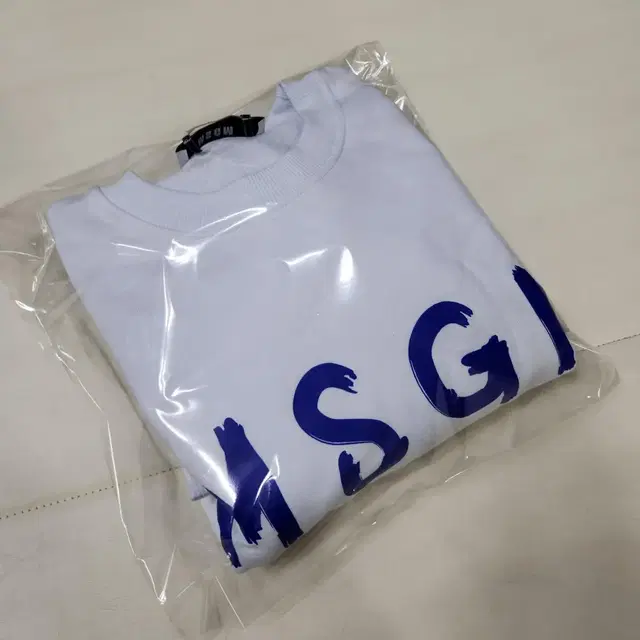 정품 엠에스지엠 MSGM 남성 맨투맨 티셔츠 100