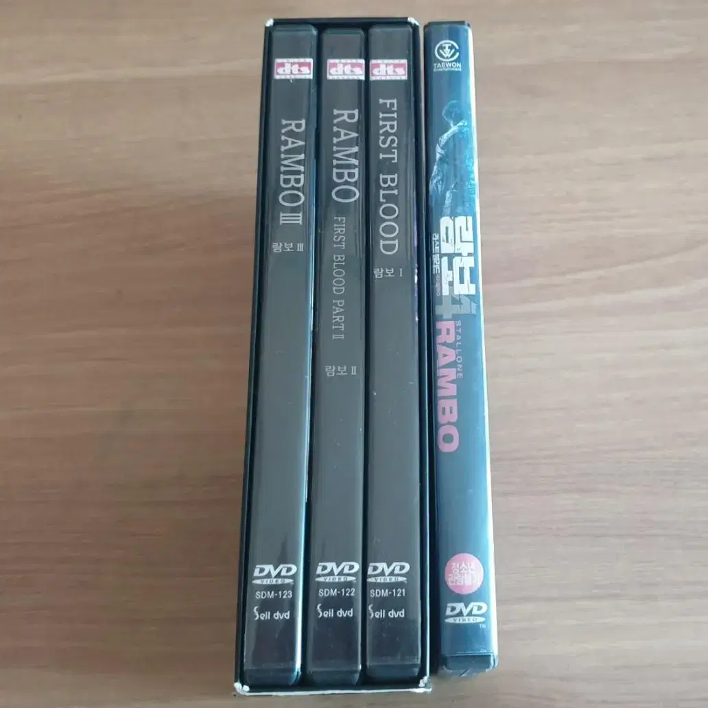 (민트급) RAMBO 람보 1~4편. 록키3. 코브라 dvd