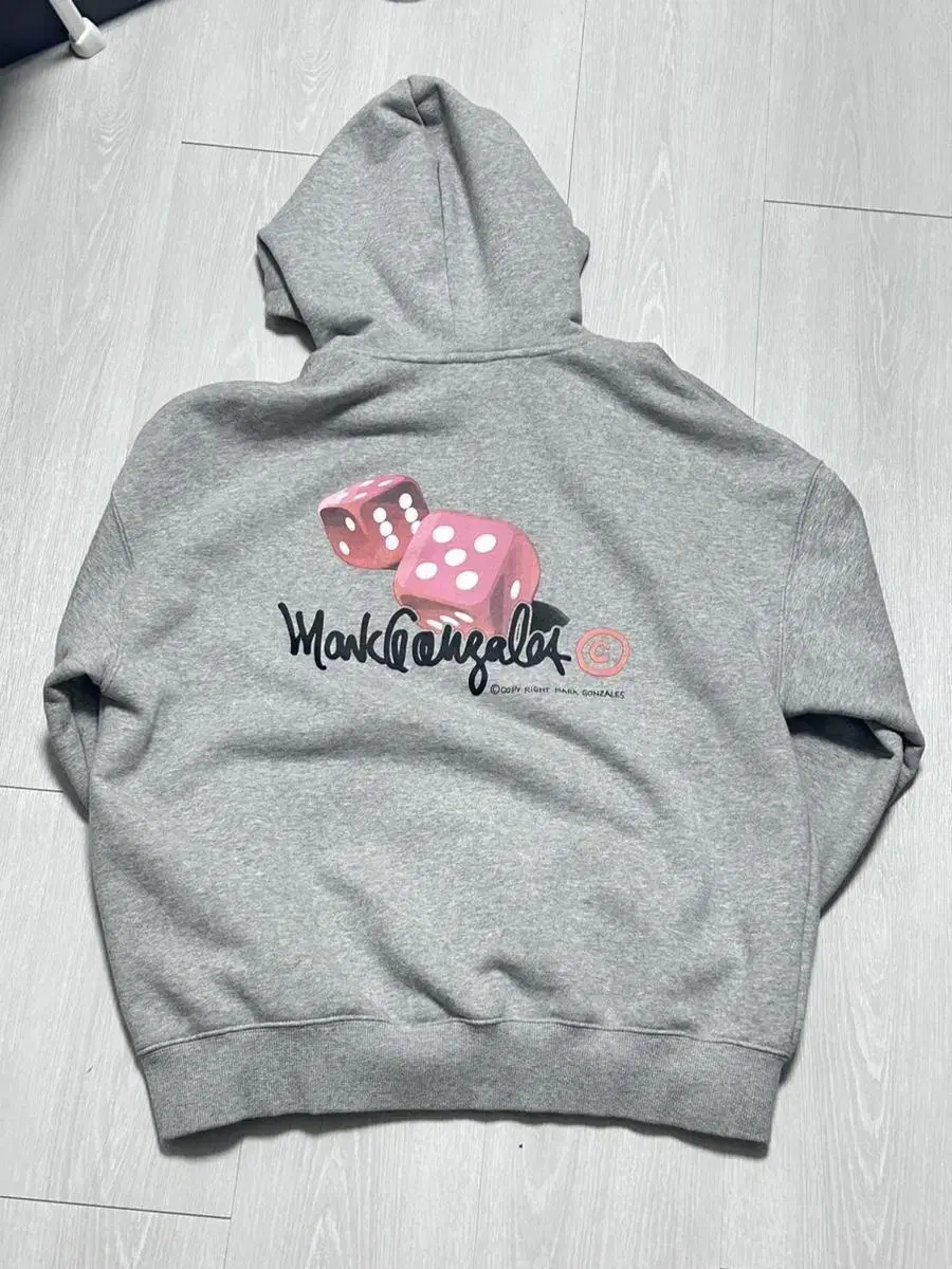 Mark Gonzalez (Warlitzen) Dice Graphic Hoodie (L)