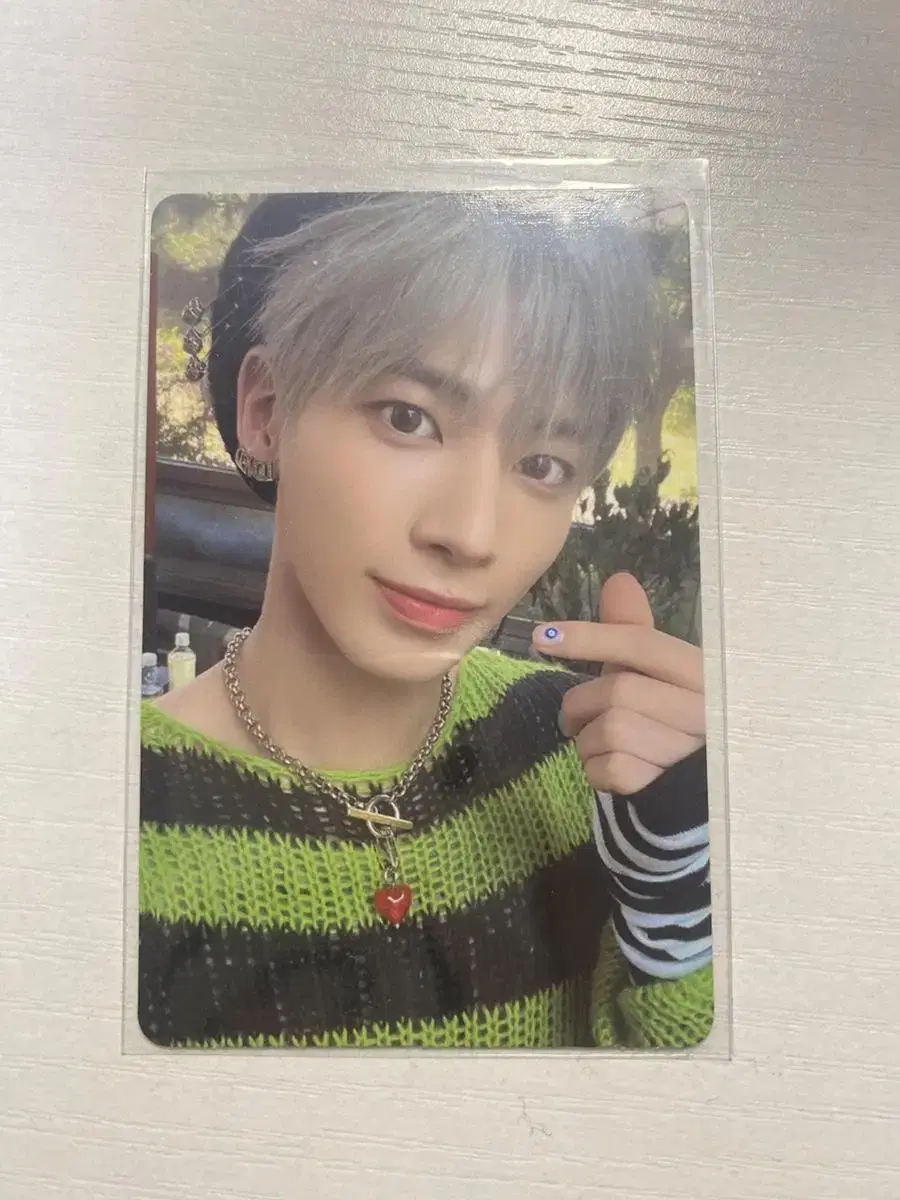 txt taehyun paoi escape version photocard