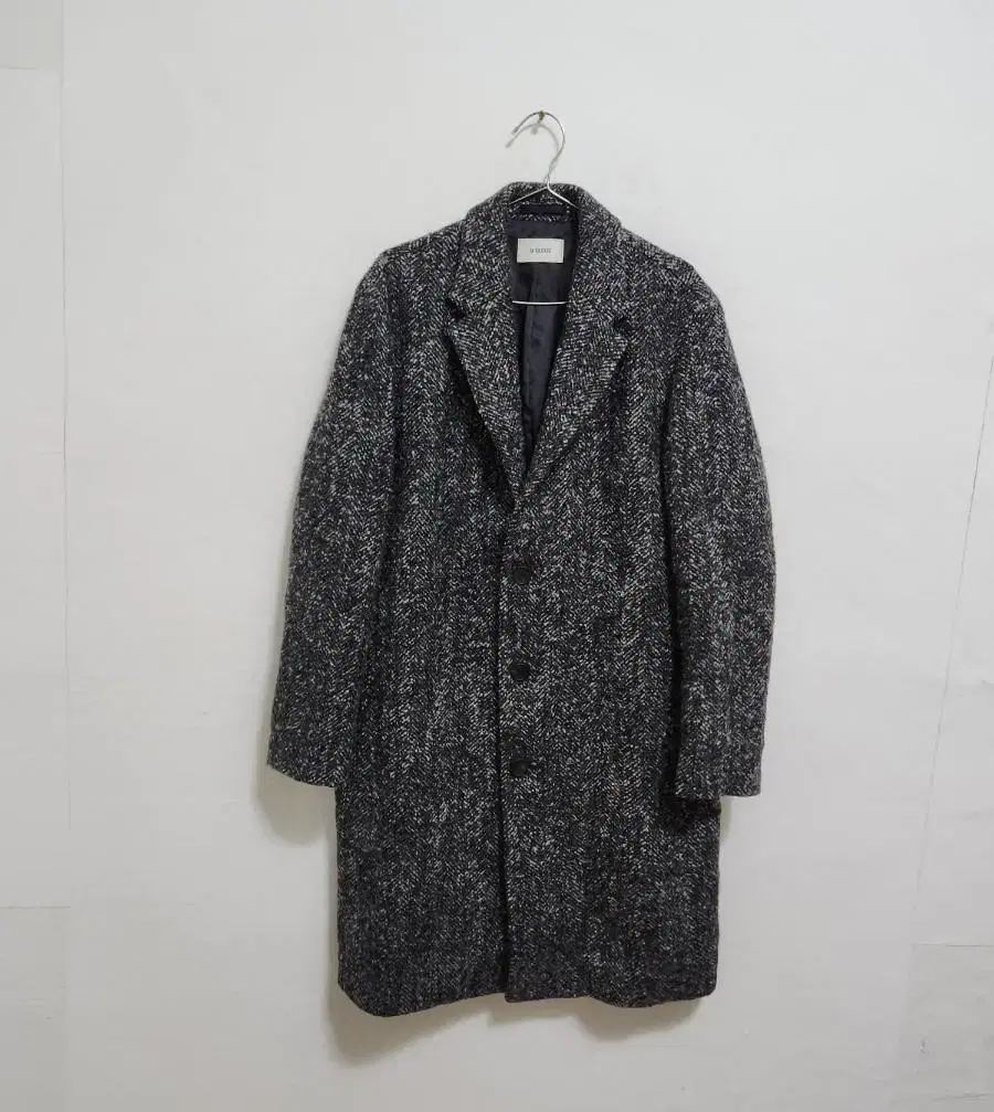 [Inscription] 100 Men's Tweed Coat