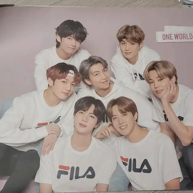 방탄소년단 포스터 2개 일괄  BTS FILA 포스터