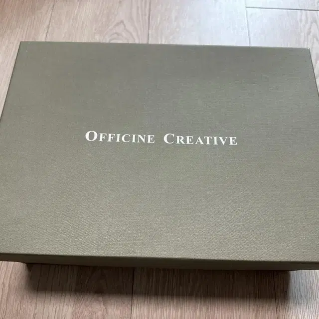 Officine Creative 스니커즈 새제품