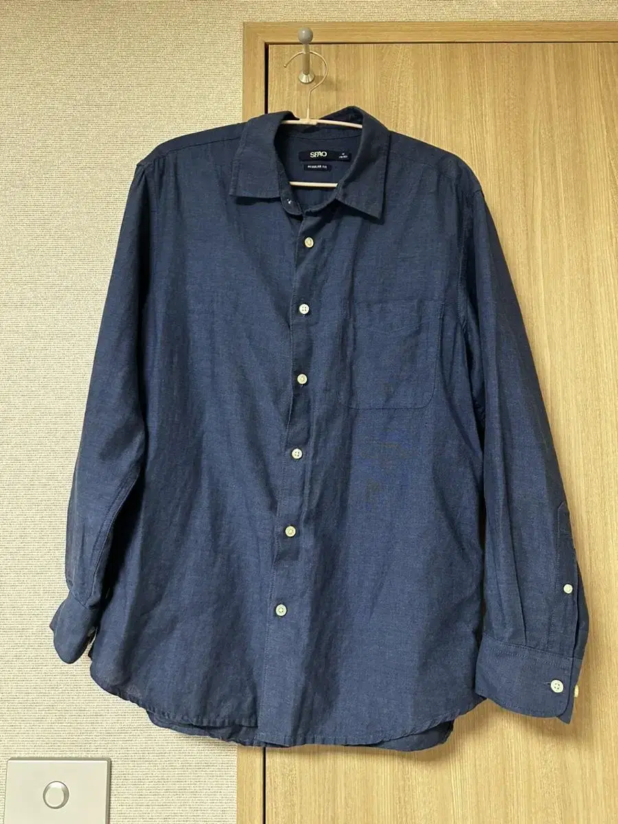 Bulk of 2 size M spaghetti strap shirts