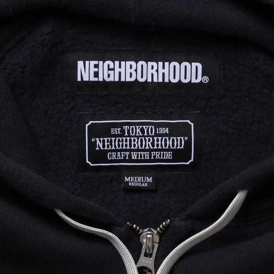 Neighborhood Logic 스웻 후디