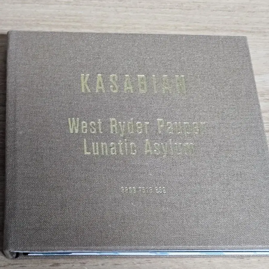 Kasabian-West Ryder Pauper LunaticAsy cd