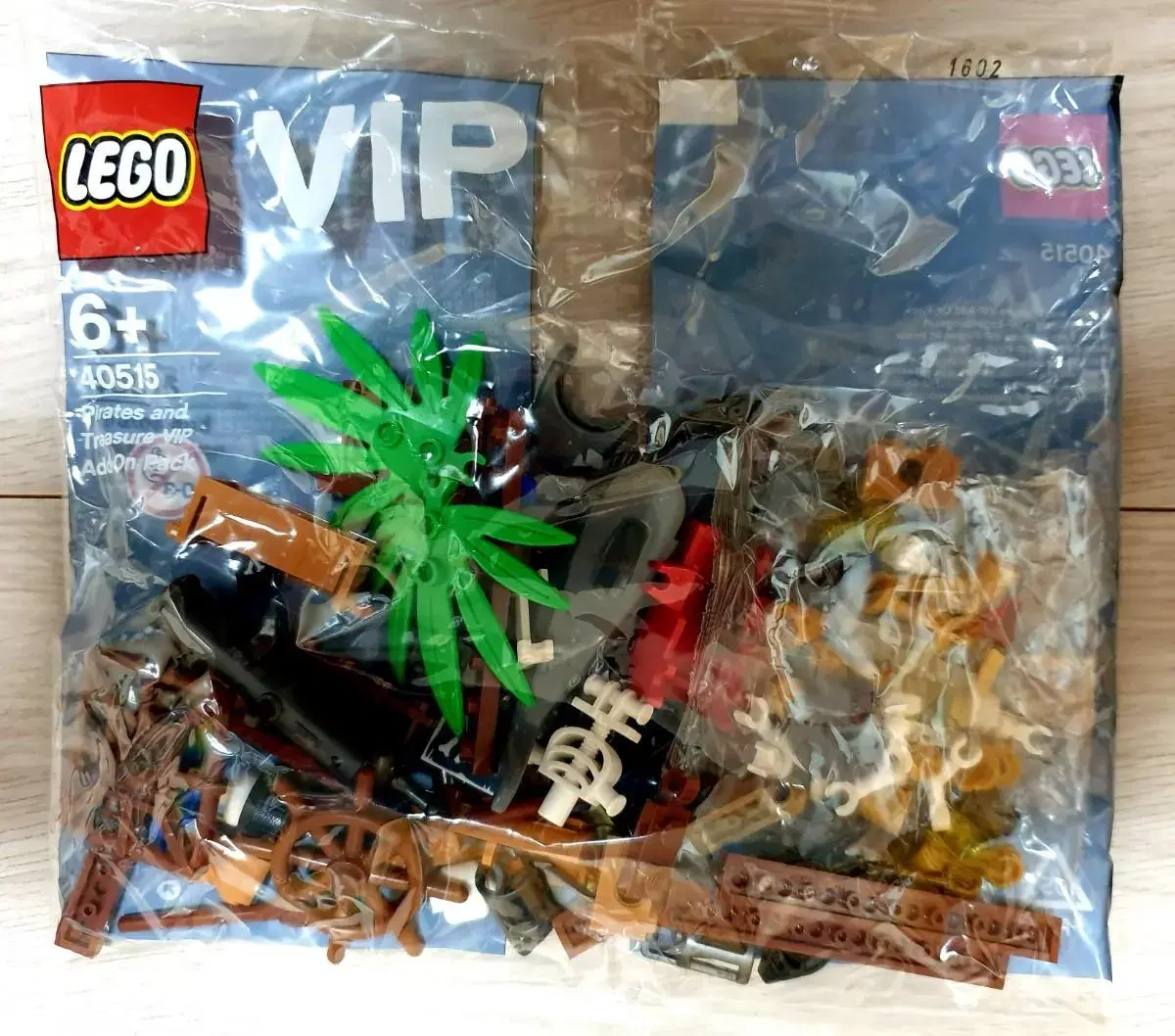 LEGO 40515 VIP Add-On Pack Pirates and Treasure