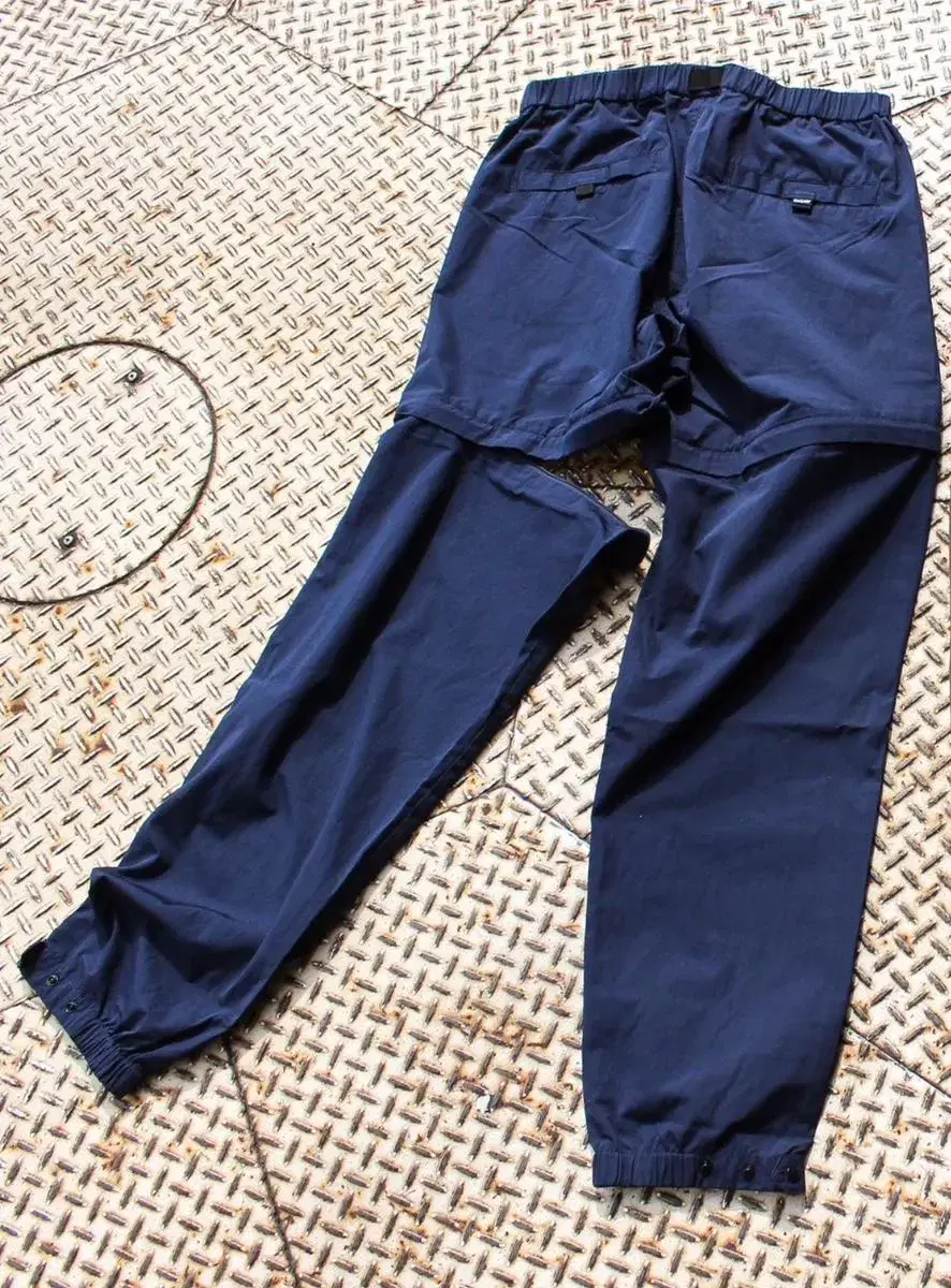 ONLY NY Convertible Hiking Pants M size