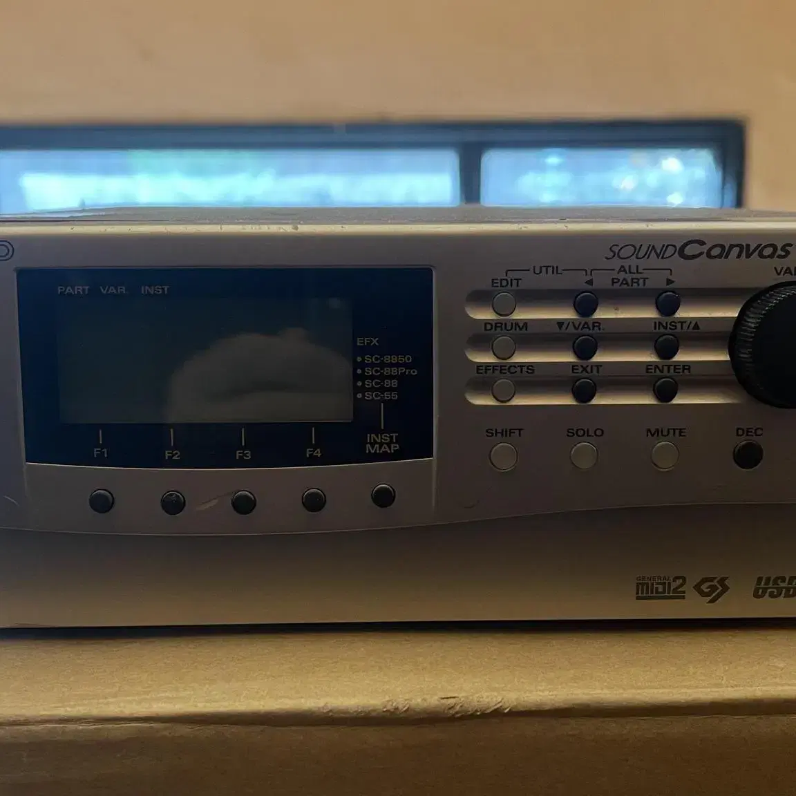 SOUNDCANVAS SC-8850 판매합니다..