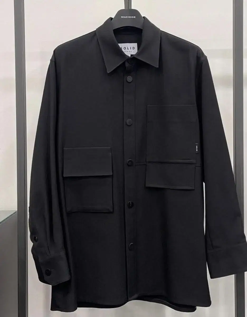 Solid Homme Two-Pocket Sidelong Black Wool Overcoat Shirt