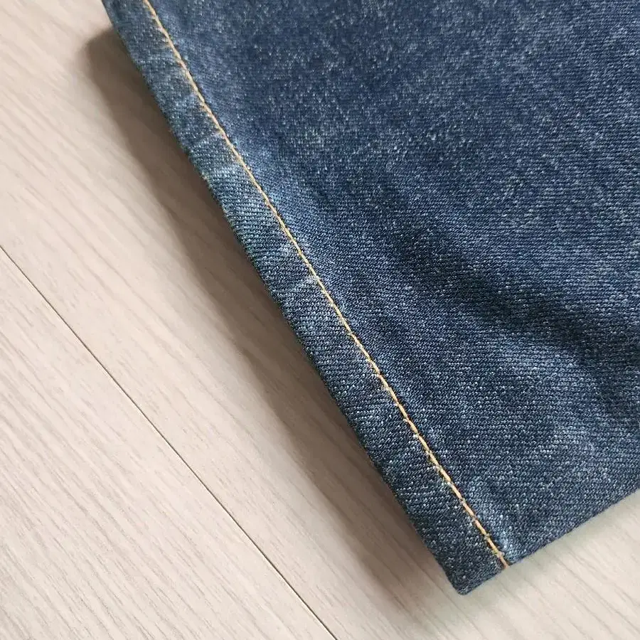 정품 디스퀘어드2 Leather patch Jean -eu46