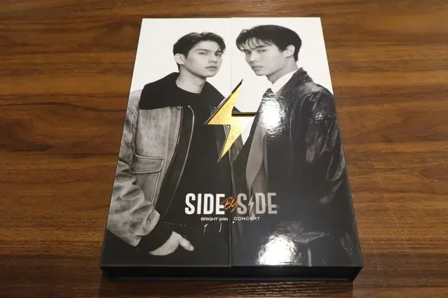 태국콘서트 사바사 side by side 브라이트 윈메타윈 브윈 DVD