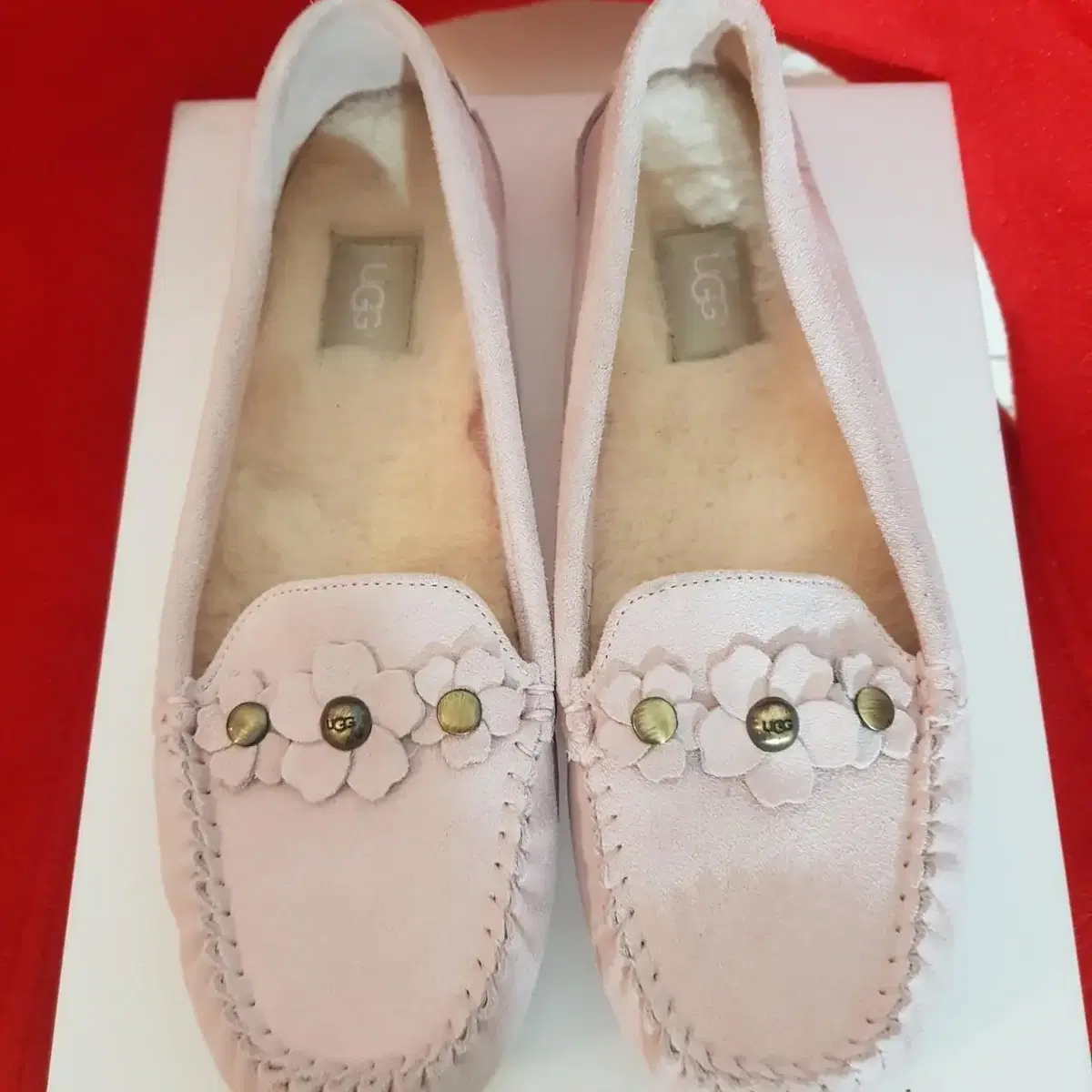 UGG 어그 양털 플랫 UK8.5