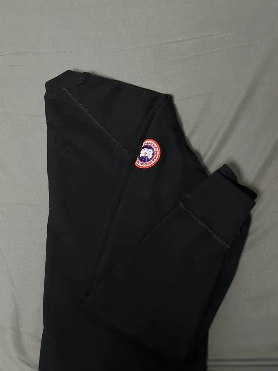 Genuine Canada Goose Huron Crew Neck Sweater BlackM