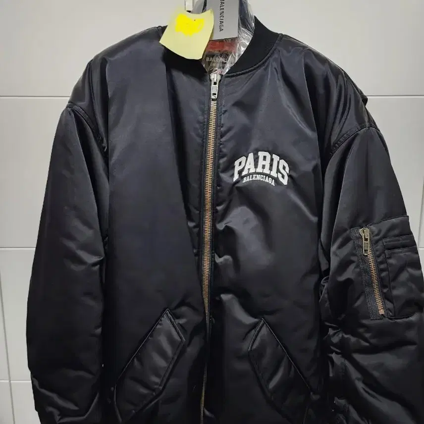 발렌시아가 시티라인 리미티드 봄버 46 사이즈 사진 1