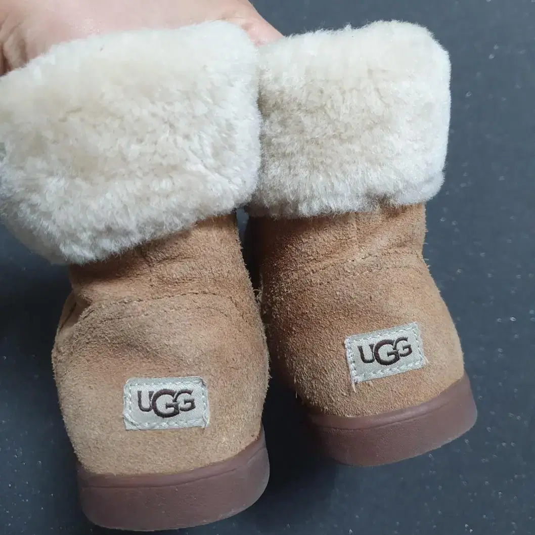 ugg 유아 양털 지퍼 부츠 조리 II Jorie (185mm)