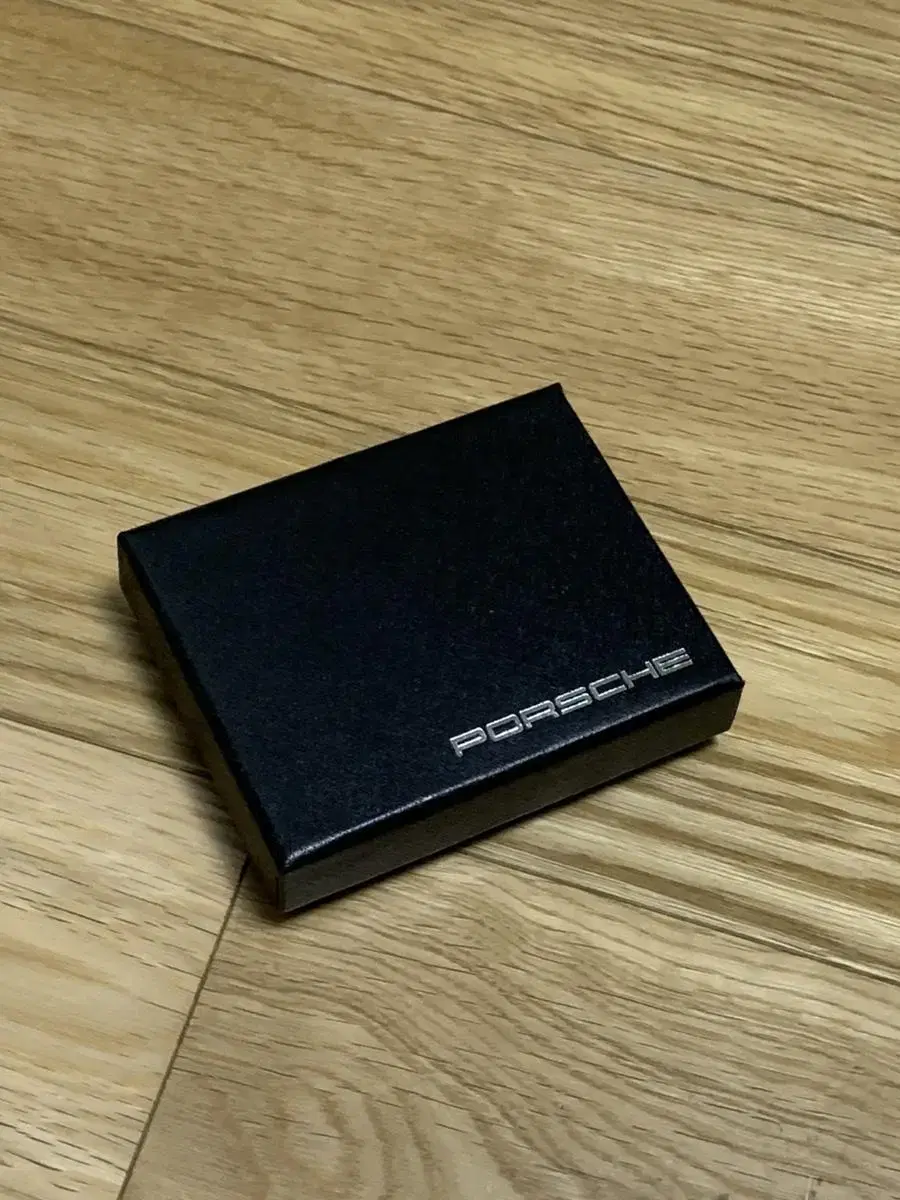 포르쉐 USB (4GB)