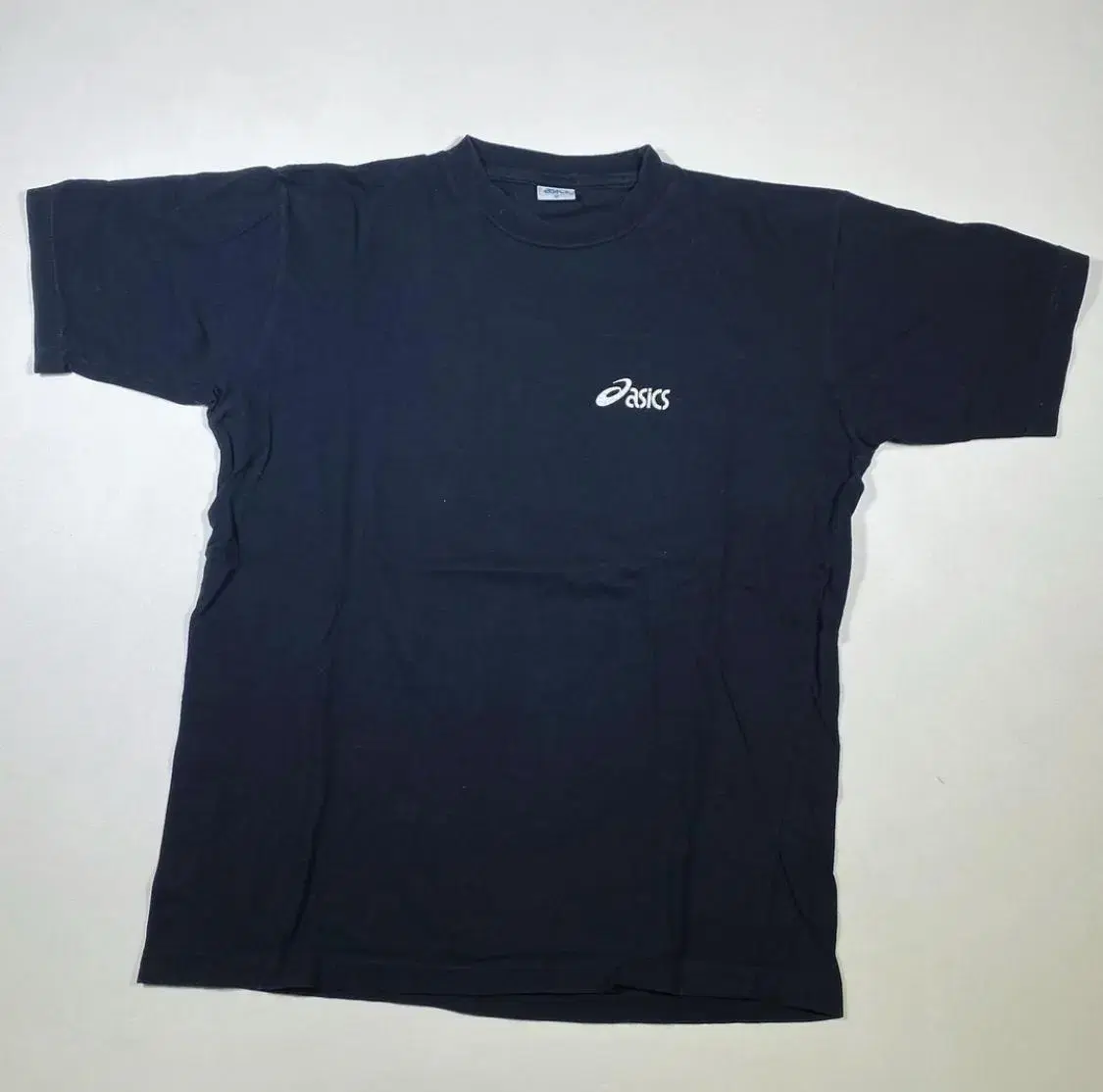 Old School) Mid 90s Vintage Asics T-Shirt